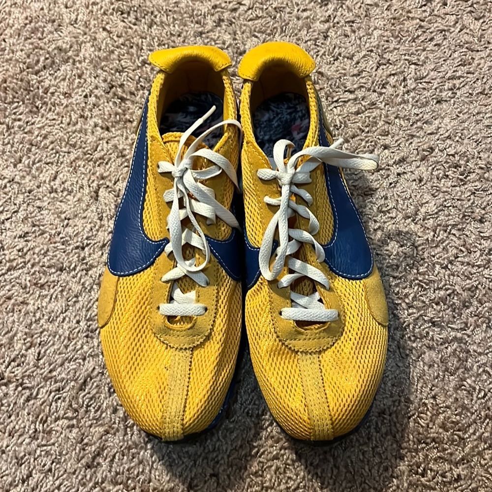 Nike Moon Racer “Yellow Ochre”